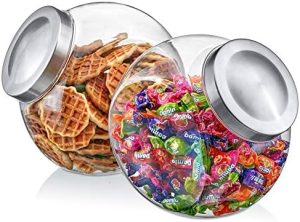 Bocaux à biscuits   | – Sweet Caroline – Pack de 2 bocaux à bonbons en plastique de 75 onces avec couvercle en acier inoxydable, bocal à biscuits, bocal apothicaire, sans BPA, incassable, idéal pour un buffet de bonbons, une présentation décorative, et plus encore. Bocaux à biscuits Bocaux à biscuits