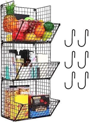 Panier de cuisine suspendu   | Panier de rangement en métal filaire mural à 3 niveaux pour fruits, bacs de stockage suspendus pour fruits et légumes de cuisine avec crochets en S et tableaux noirs ajustables, support/rack multifonction pour salle de bain (noir) Panier de cuisine suspendu Panier de cuisine suspendu