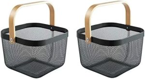 Panier de cuisine suspendu   | Panier en métal maillé en acier – Pack de 2, panier de rangement multifonctionnel suspendu pour la cuisine, panier à fruits avec poignée en bois pour la cuisine, la salle de bain, le pique-nique, le cabinet et la décoration intérieure, noir. Panier de cuisine suspendu Panier de cuisine suspendu